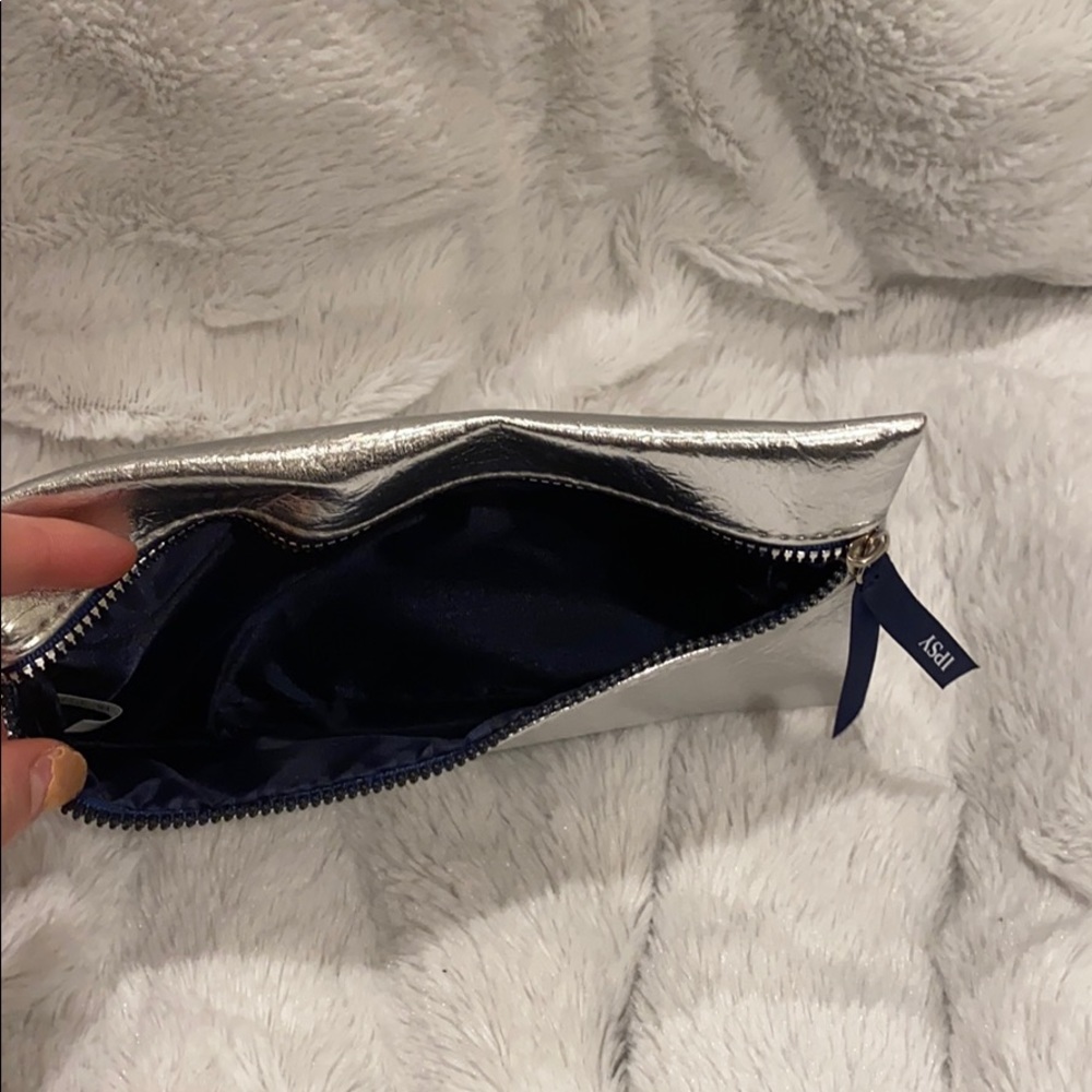 Make Up Bag - image 2